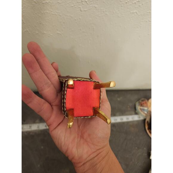 Royal Collection Trust Ornament Christmas Tea Cup Tree & Chair Gold Embroidered - Picture 12 of 12